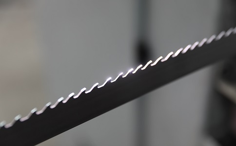 莆田双金属带锯条产生切削噪音的原因具体有哪些？